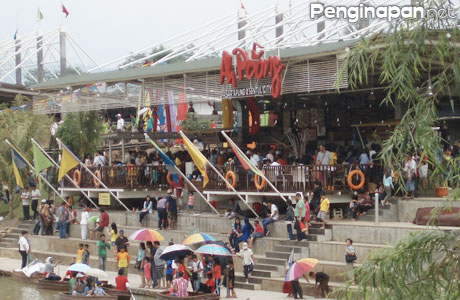 Detail Rumah Makan Apung Sentul Nomer 4