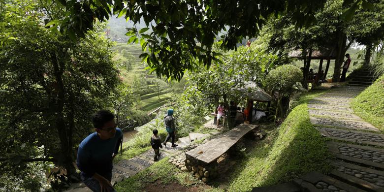 Detail Rumah Makan Asep Stroberi Nagreg Nomer 18