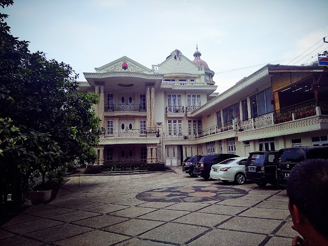 Detail Rumah Makan Asep Stroberi Nagreg Nomer 7