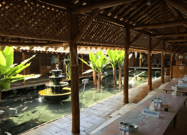 Detail Rumah Makan Bambu Batu Nomer 31