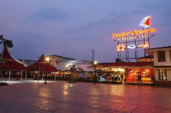 Detail Rumah Makan Bandar Djakarta Nomer 6