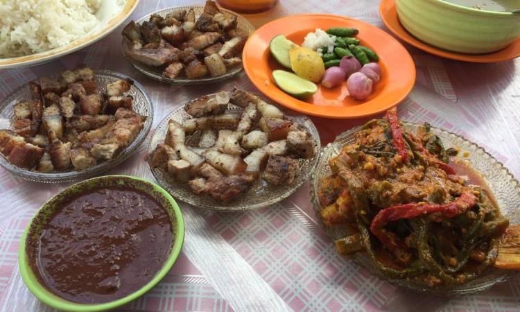 Detail Rumah Makan Batak Terdekat Nomer 48