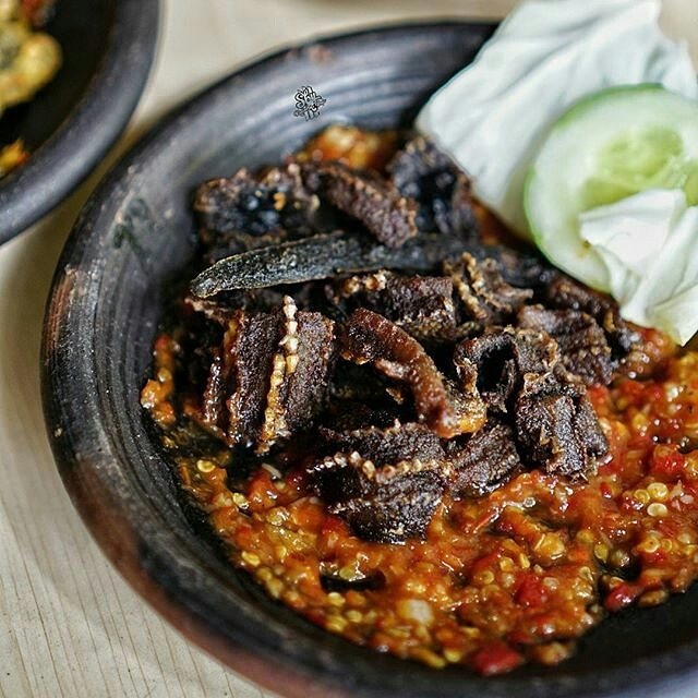 Detail Rumah Makan Belut Kota Sby Jawa Timur Nomer 5