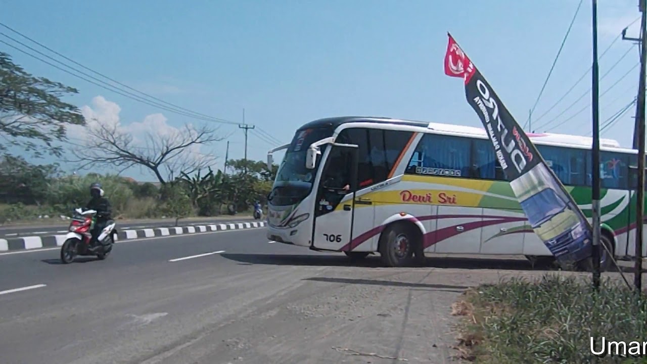 Detail Rumah Makan Bus Nomer 53