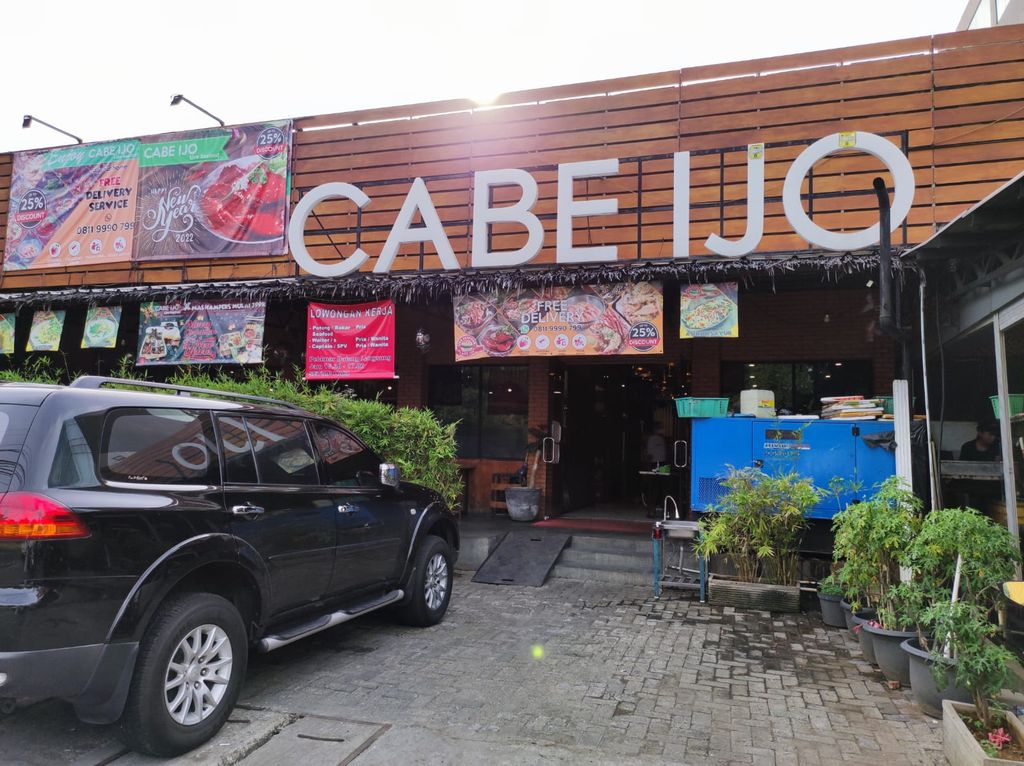 Detail Rumah Makan Cabe Ijo Nomer 44