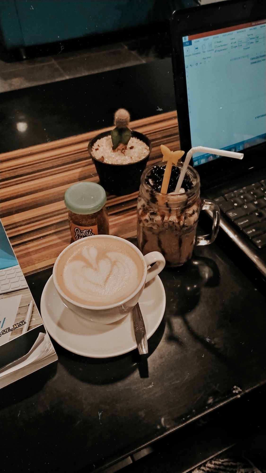 Detail Wallpaper Aesthetic Kopi Nomer 22