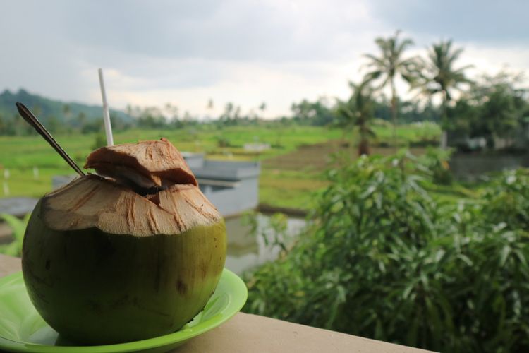 Detail Rumah Makan Di Kuningan Nomer 18