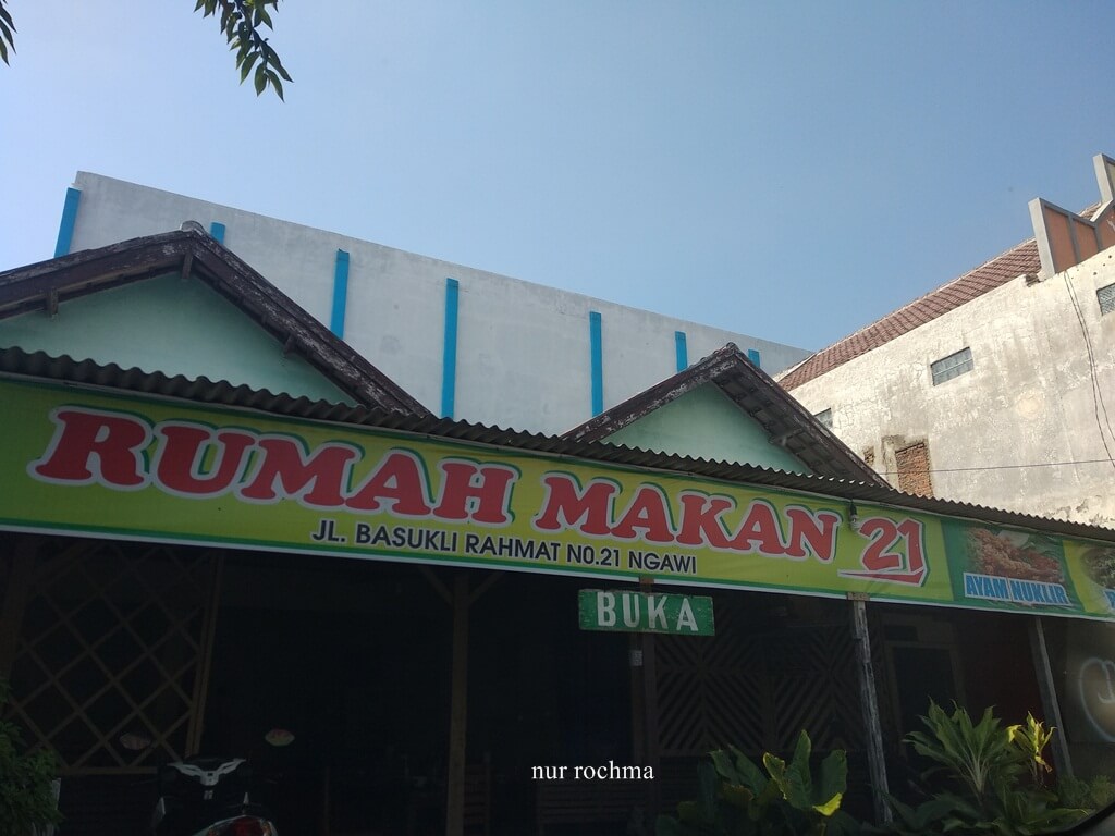 Detail Rumah Makan Di Ngawi Nomer 5