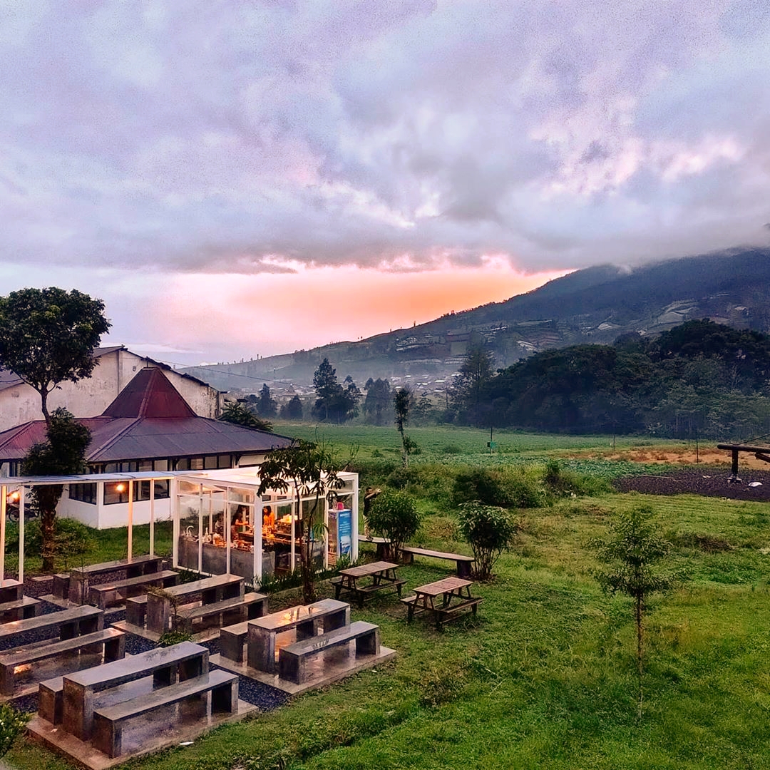 Detail Rumah Makan Di Temanggung Nomer 20