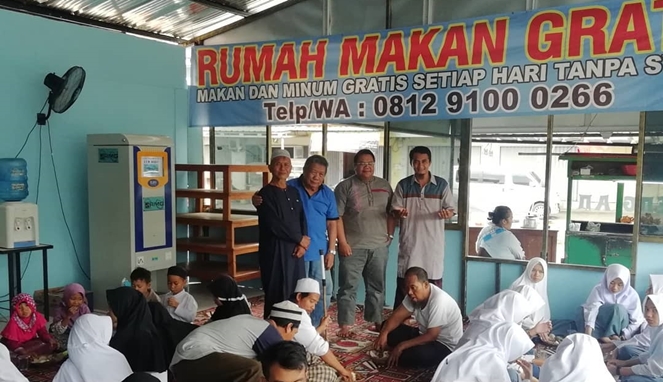 Detail Rumah Makan Gratis Nomer 54