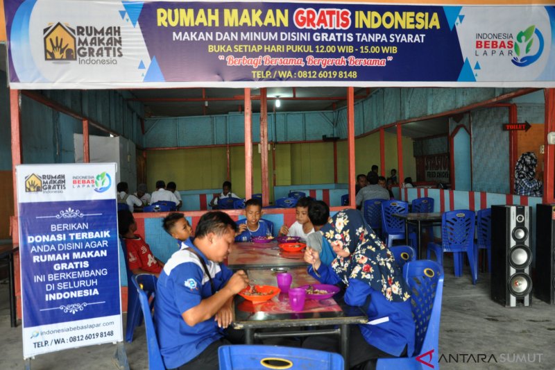 Detail Rumah Makan Gratis Ciangsana Nomer 42