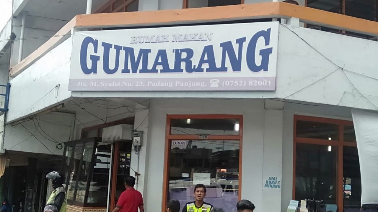 Detail Rumah Makan Gumarang Nomer 13