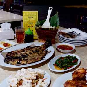 Detail Rumah Makan Kalimantan Cimanggis Nomer 53
