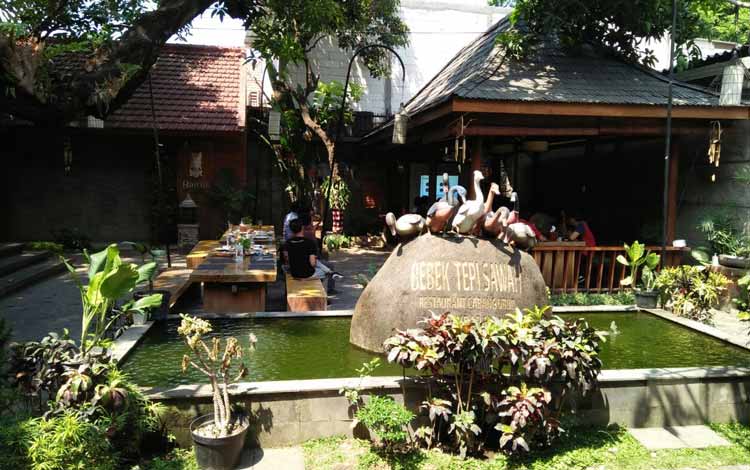 Detail Rumah Makan Kayangan Surabaya Nomer 36
