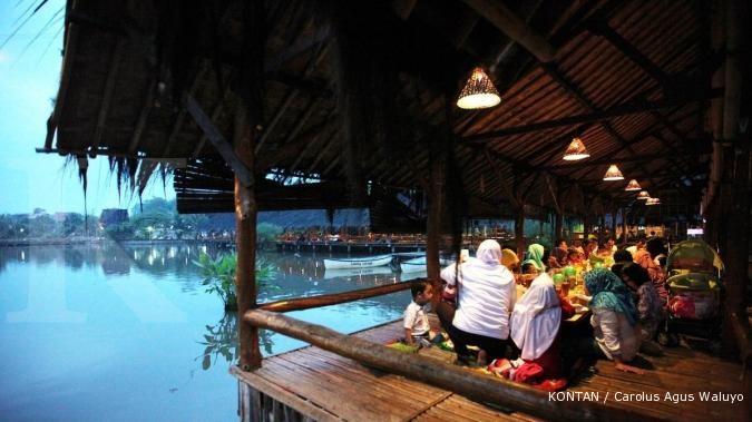 Detail Rumah Makan Lesehan Di Depok Nomer 16