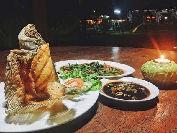 Detail Rumah Makan Lesehan Di Serpong Nomer 51