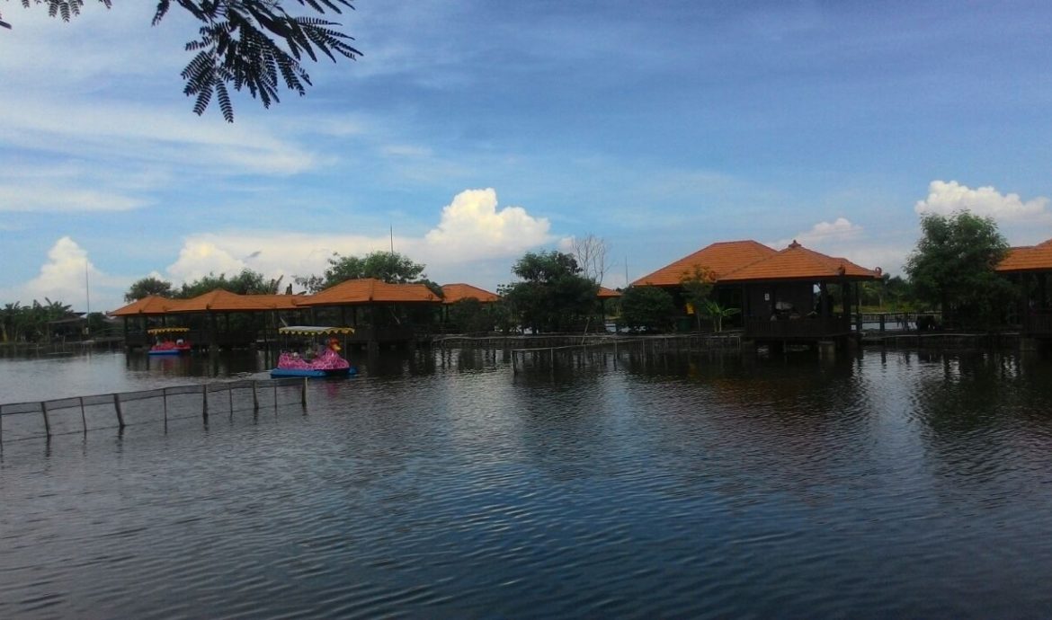 Detail Rumah Makan Lesehan Di Sidoarjo Nomer 11