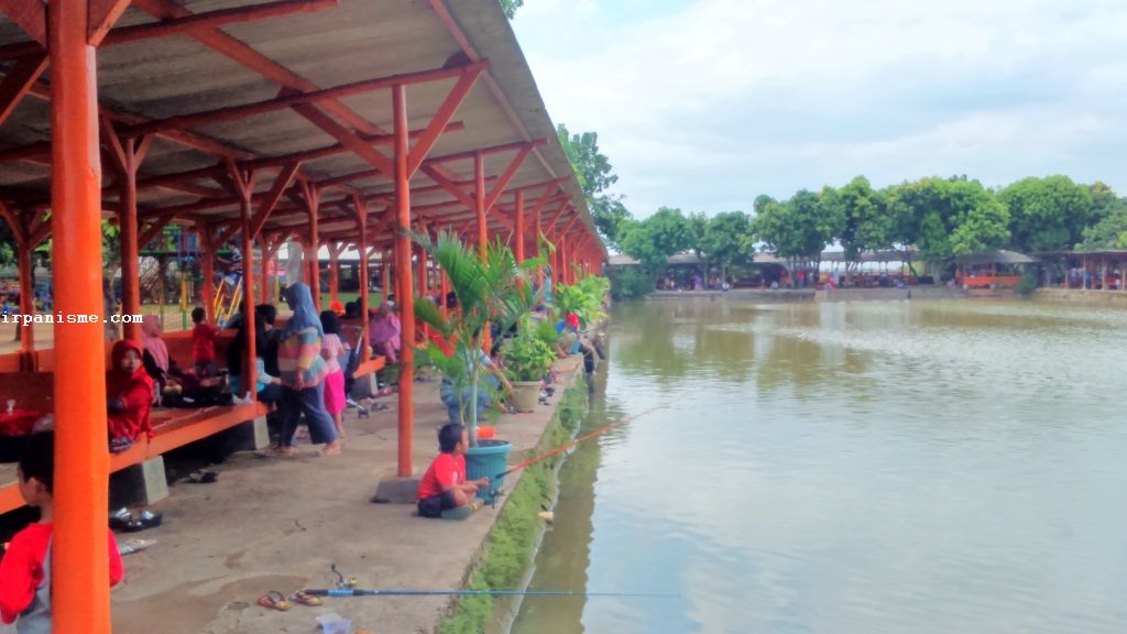 Detail Rumah Makan Mang Ajo Nomer 11