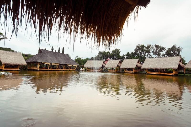 Detail Rumah Makan Mang Engking Juanda Nomer 54