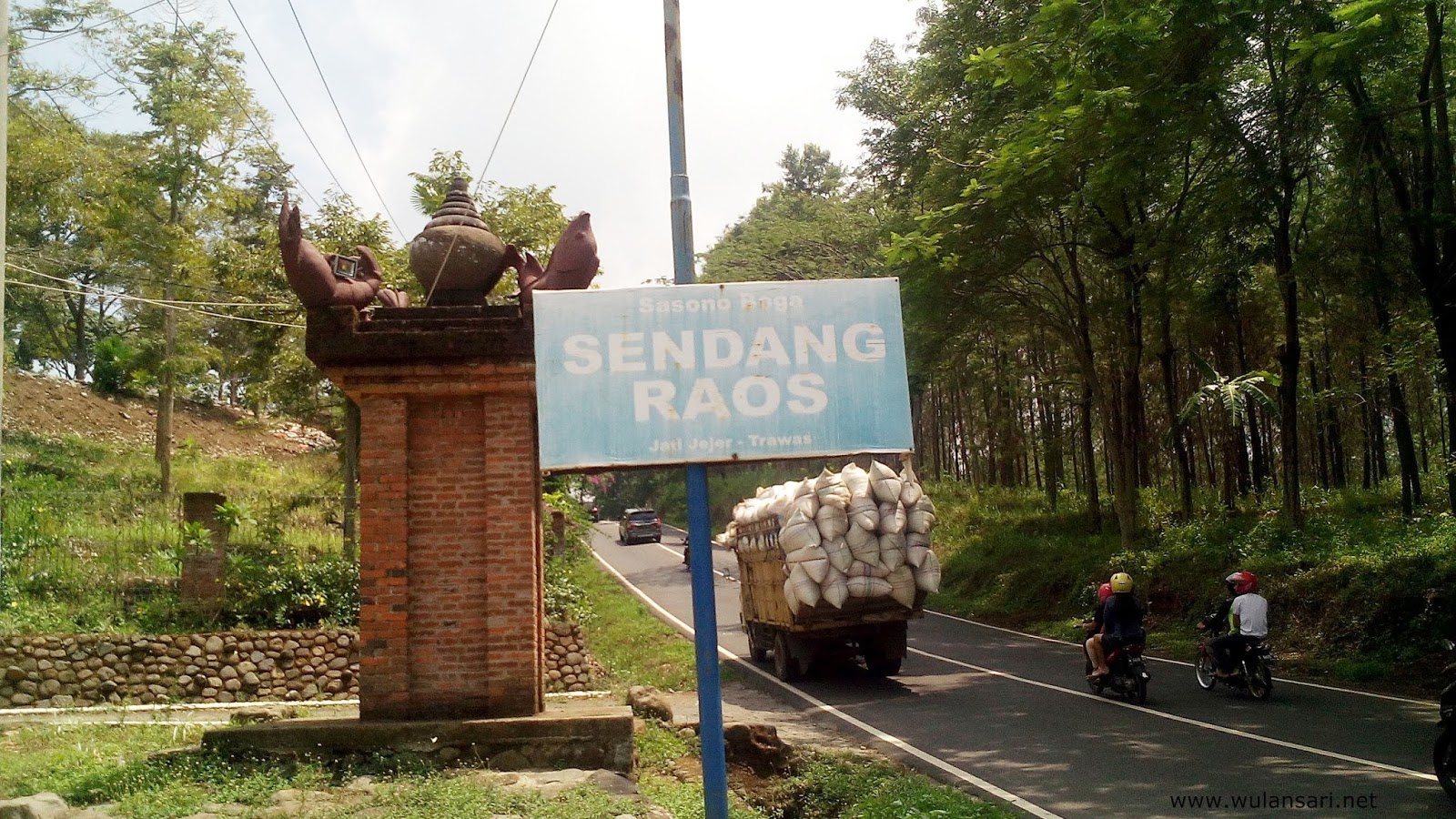 Detail Rumah Makan Mojokerto Nomer 16