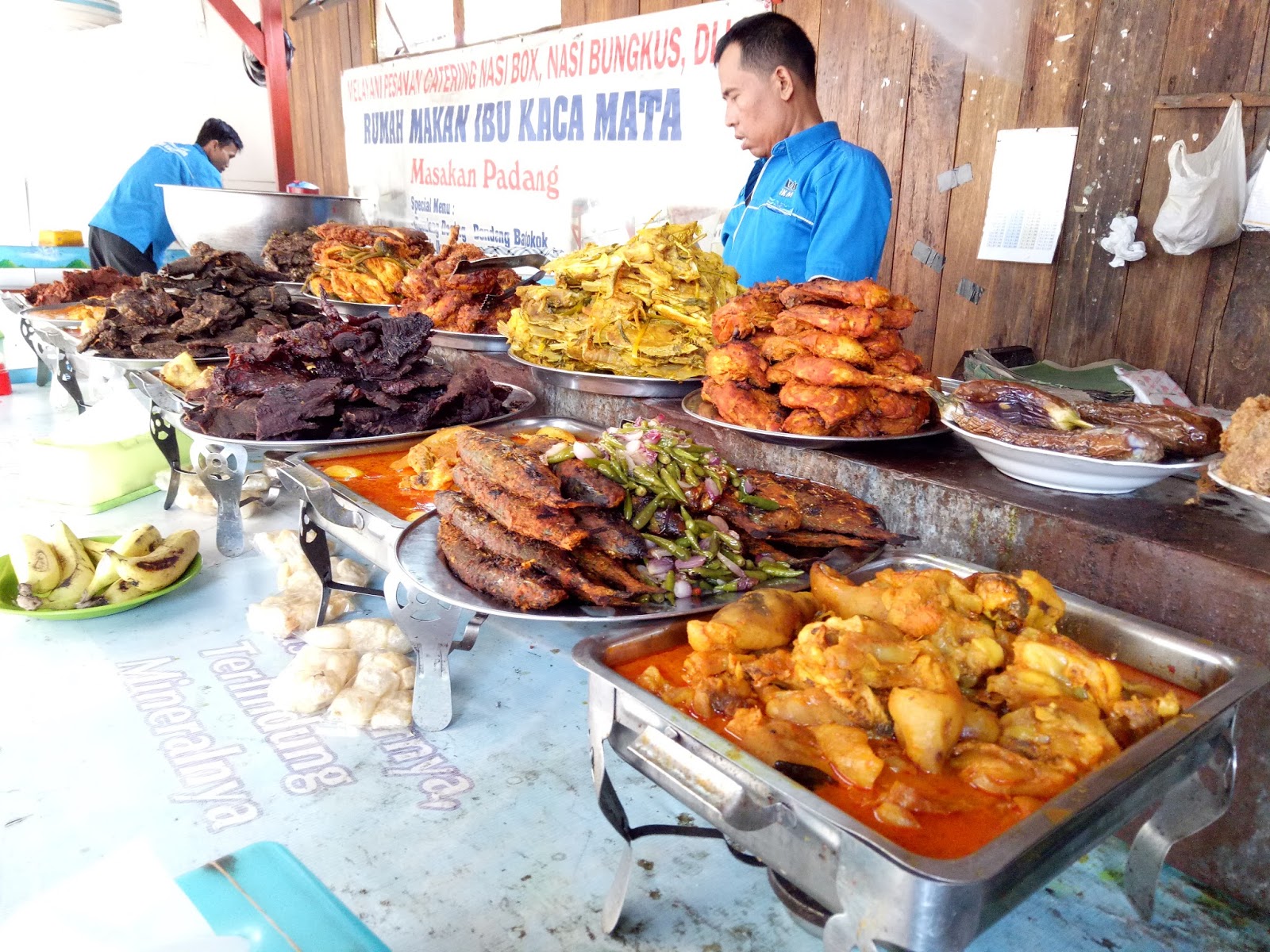 Detail Rumah Makan Murah Meriah Masakan Padang Kota Probolinggo Jawa Timur Nomer 3