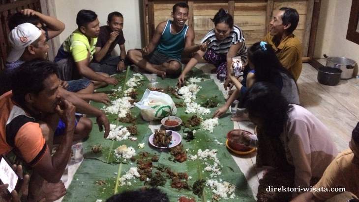 Detail Rumah Makan Nasi Liwet Terdekat Nomer 38