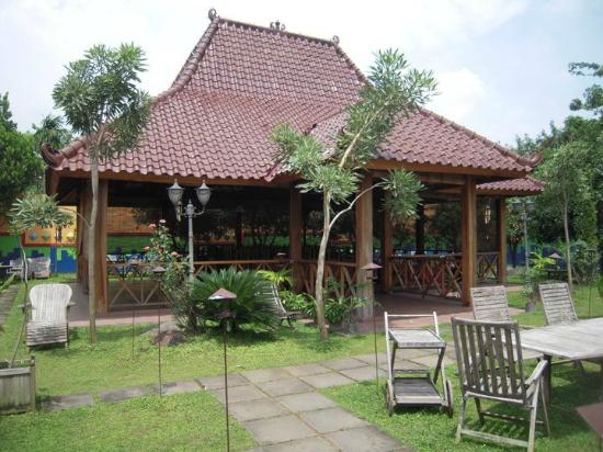 Detail Rumah Makan Nikmat Rasa Pasuruan Nomer 2