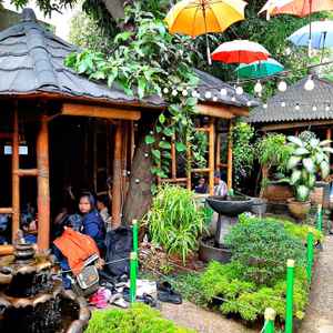 Detail Rumah Makan Omah Pincuk Pasar Minggu Nomer 28