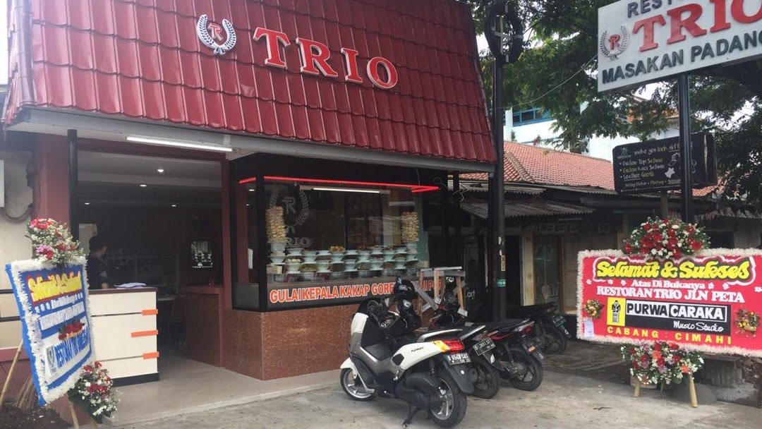 Detail Rumah Makan Padang Di Bandung Nomer 19