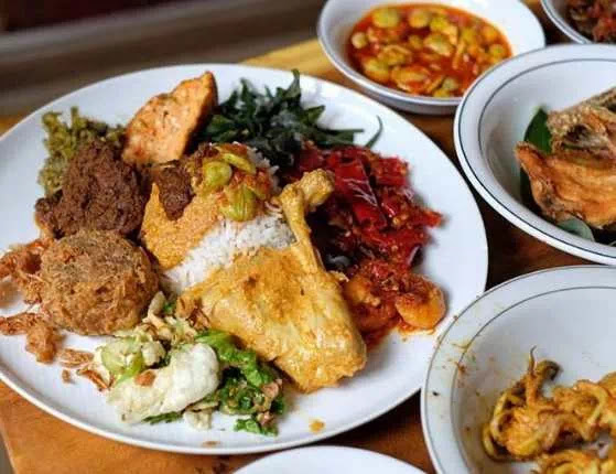 Detail Rumah Makan Padang Di Bandung Nomer 23