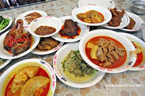 Detail Rumah Makan Padang Enak Di Medan Nomer 39