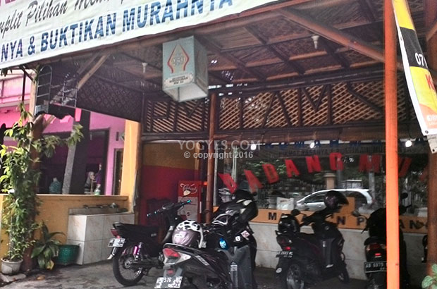 Detail Rumah Makan Padang Murah Nomer 20