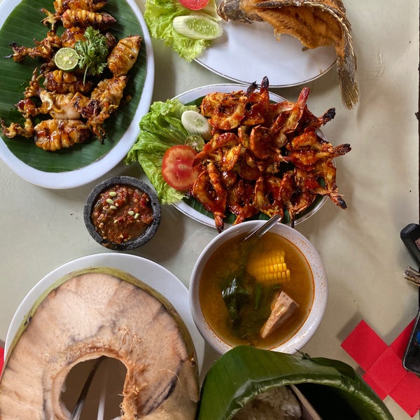 Detail Rumah Makan Pondok Lauk Nomer 12