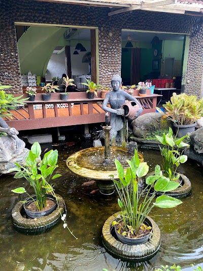 Detail Rumah Makan Pondok Lauk Nomer 35