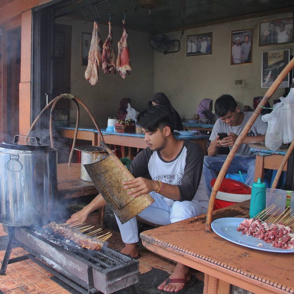 Detail Rumah Makan Sate Terdekat Nomer 17