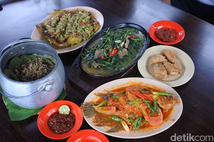 Detail Rumah Makan Saung Nikmat Cianjur Nomer 3