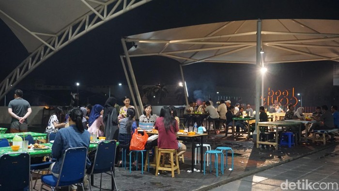 Rumah Makan Seafood Di Muara Angke - KibrisPDR