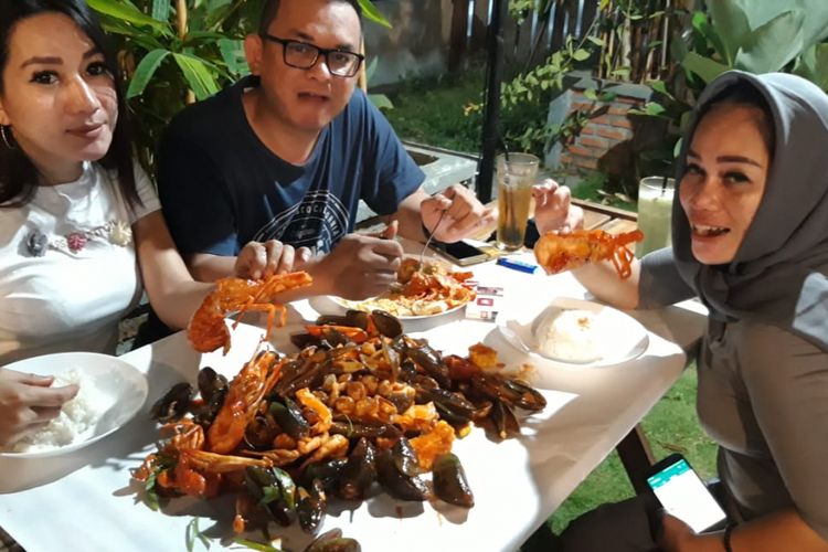 Detail Rumah Makan Seafood Terdekat Nomer 20