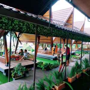 Detail Rumah Makan Sindang Reret Nomer 9