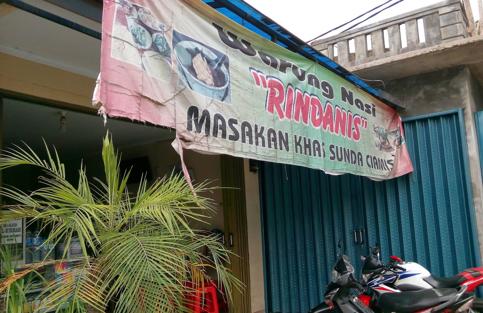 Detail Rumah Makan Sunda Di Cibinong Nomer 33