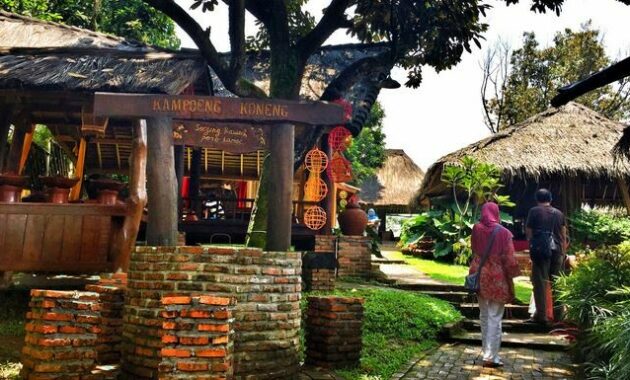 Detail Rumah Makan Sunda Di Sentul Nomer 32