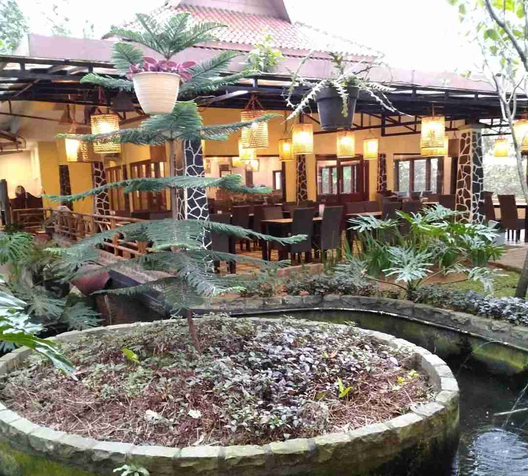 Detail Rumah Makan Sunda Di Sentul Nomer 50