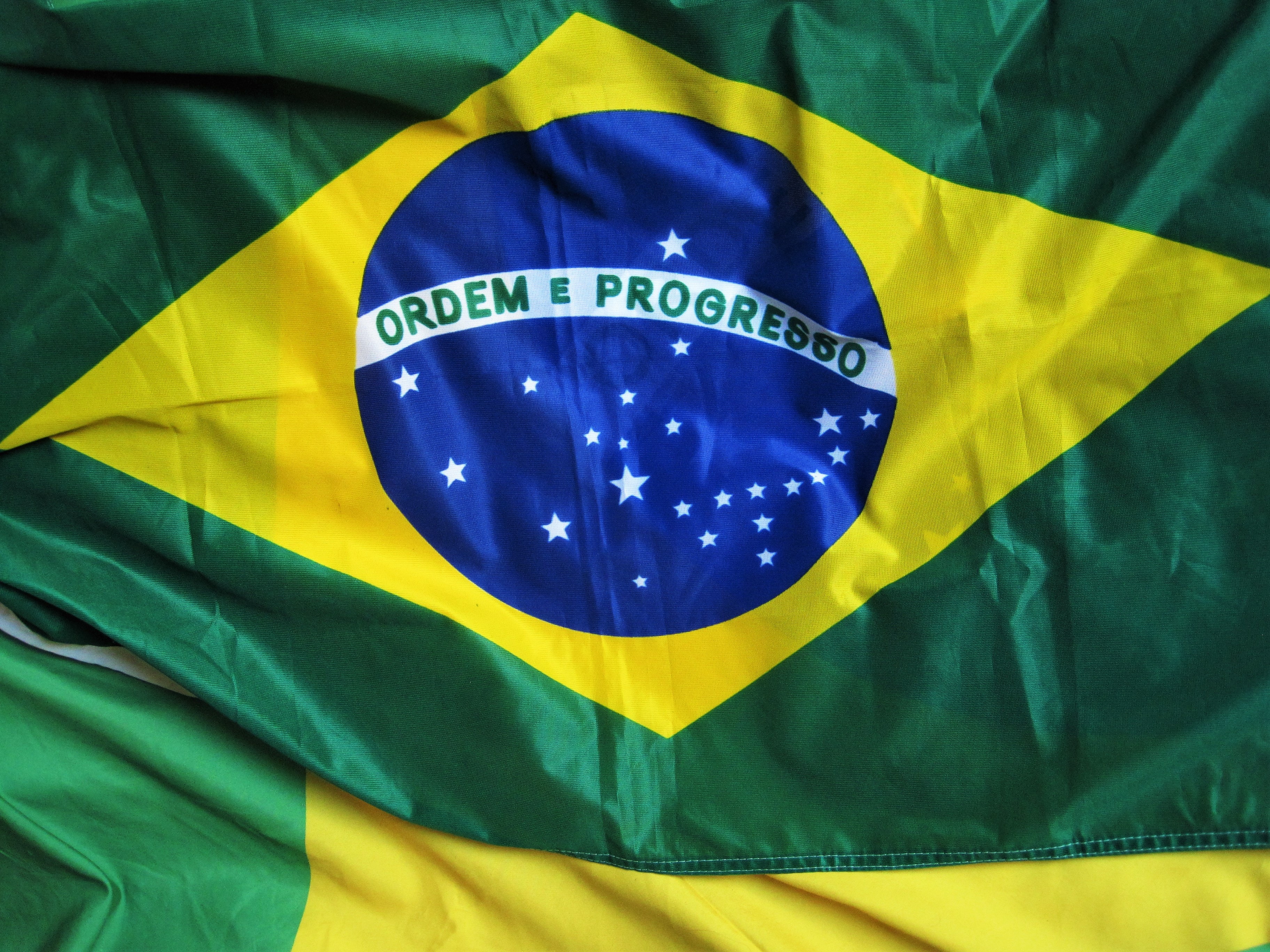 Detail Wallpaper Bendera Brasil Nomer 8