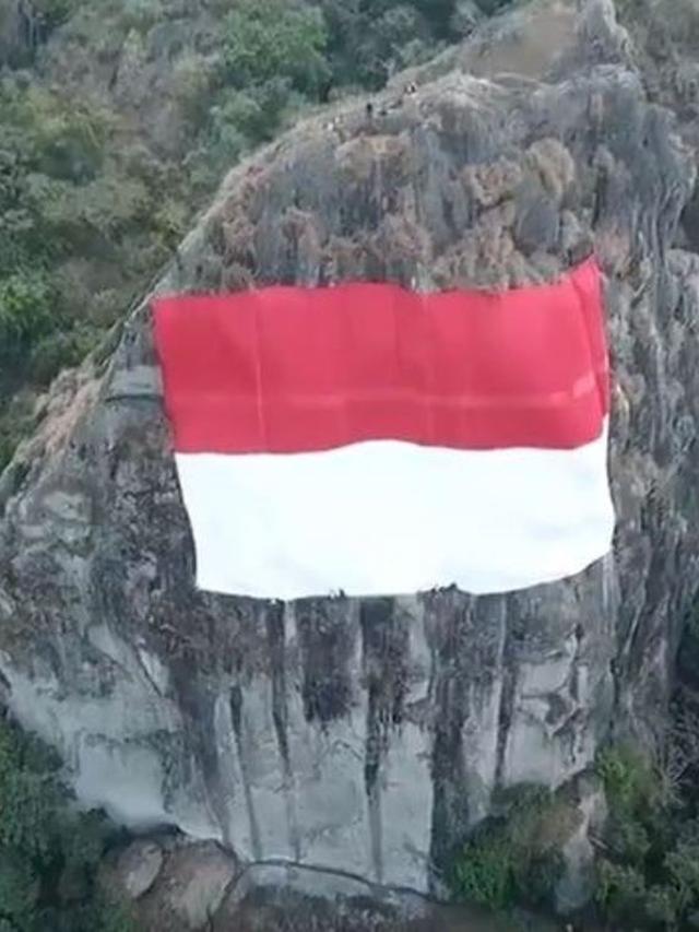 Detail Wallpaper Bendera Indonesia Berkibar Nomer 54