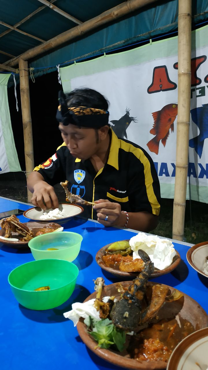 Detail Rumah Makan Terdekat Sini Nomer 39