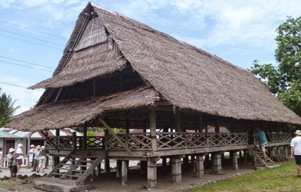 Detail Rumah Maluku Utara Nomer 6