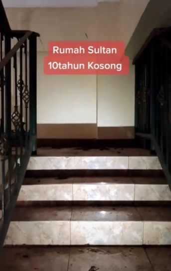 Detail Rumah Mewah Di Tengah Hutan Nomer 48