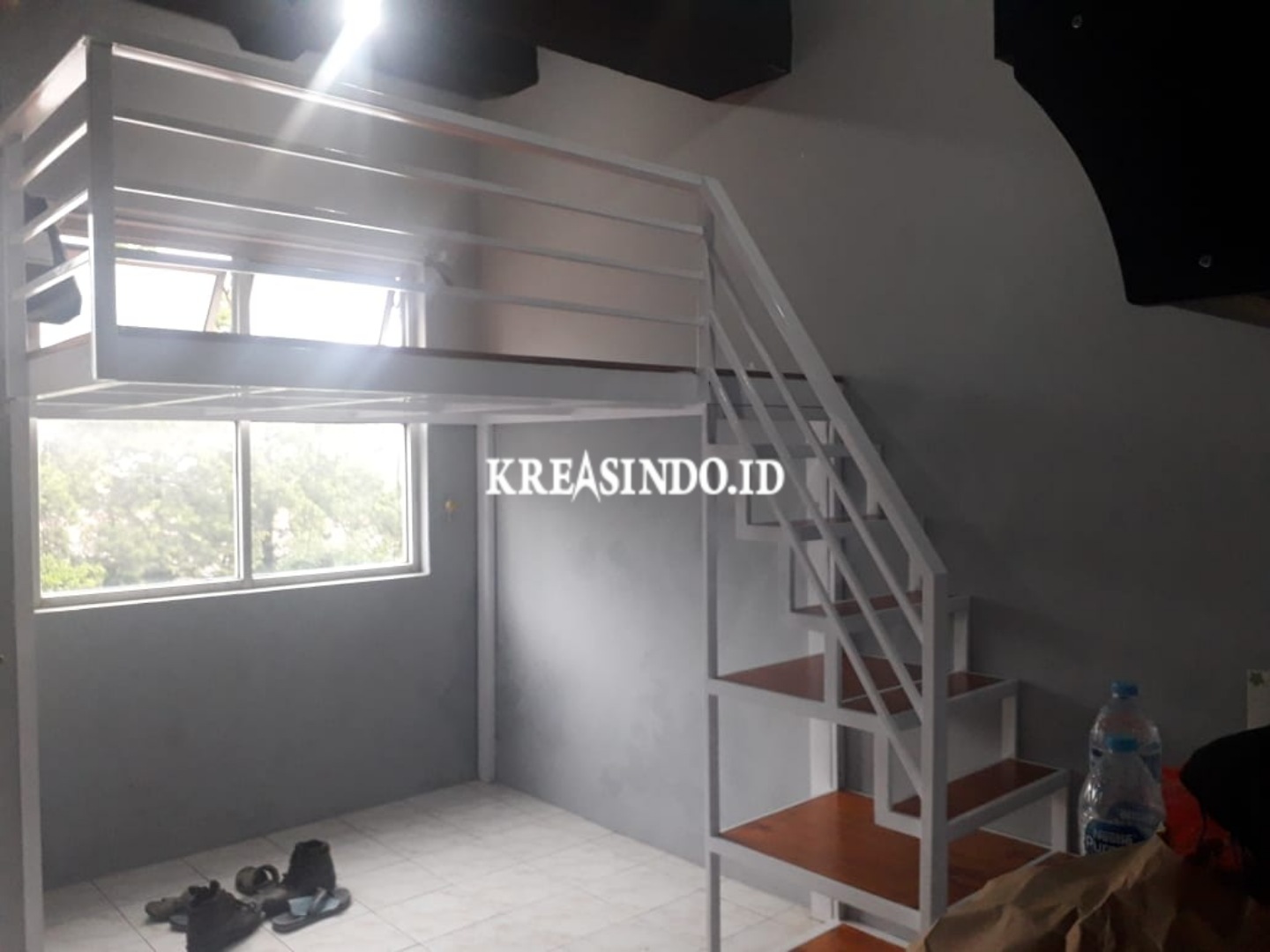 Detail Rumah Mezzanine Jakarta Nomer 32