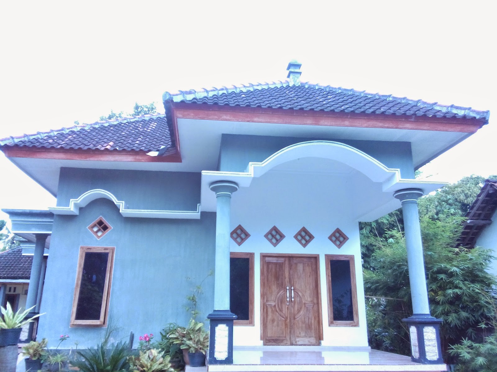 Detail Rumah Model Gudang Nomer 8