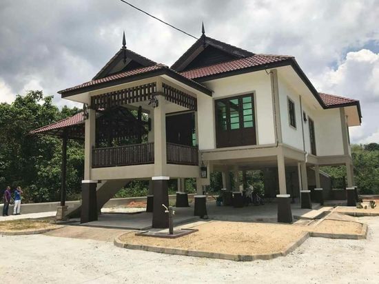 Detail Rumah Modern Melayu Nomer 22
